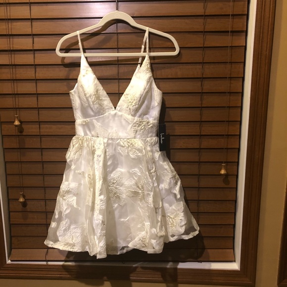 Lulus.com Dresses & Skirts - White Embroidered Skater Dress